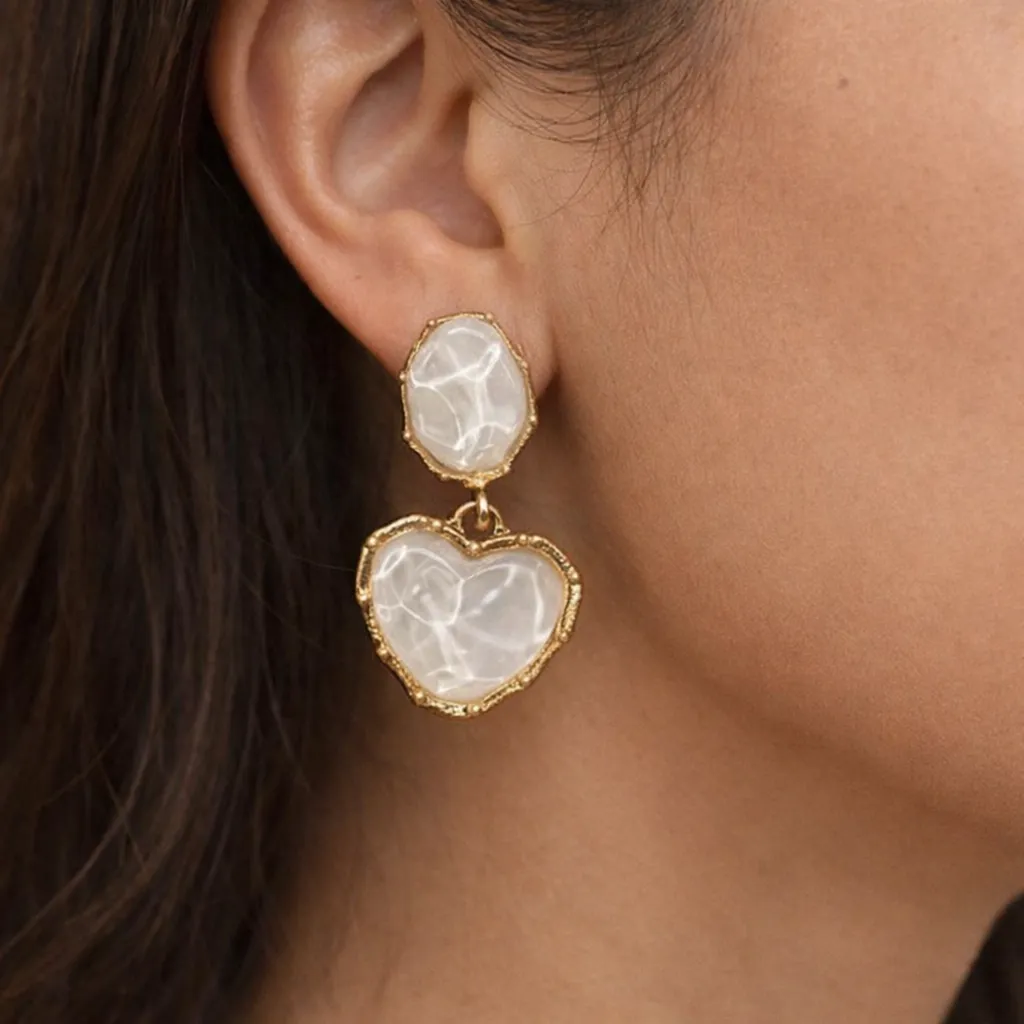 [Ivory Heart Drop Earrings] Ivory Heart Drop Earrings