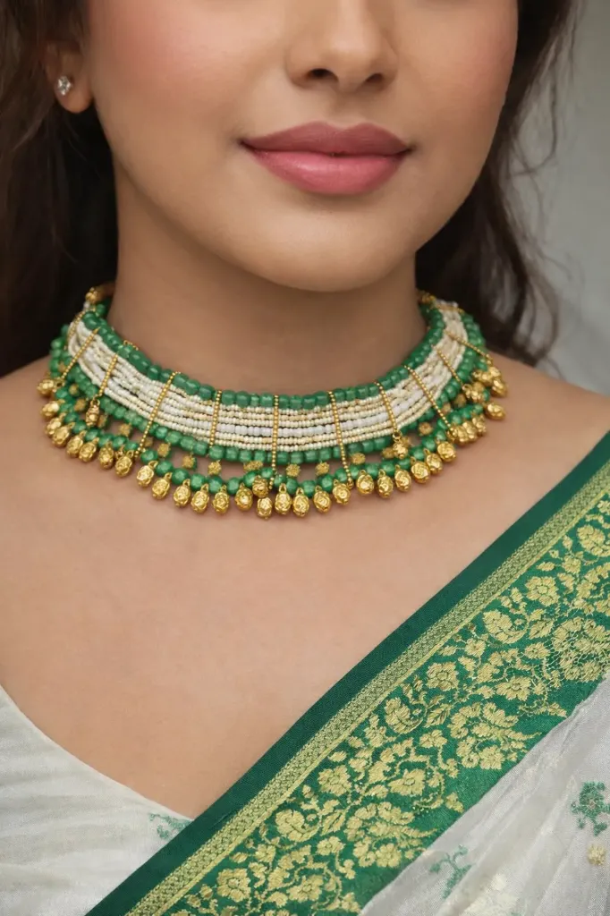 Beaded Choker with Pearl & Green Stones